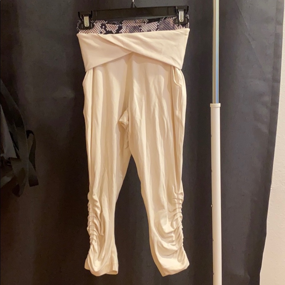 Lululemon pants